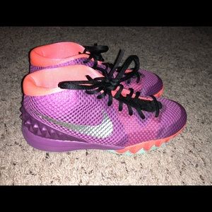 kyrie shoes for girls